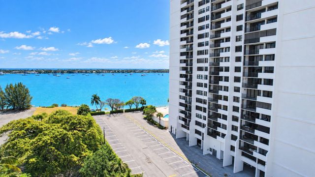 5600 N Flagler Drive 606, West Palm Beach, FL 33407
