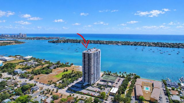 5600 N Flagler Drive 606, West Palm Beach, FL 33407