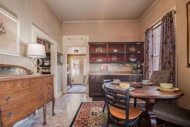 303 W Austin ST, Fredericksburg, TX 78624