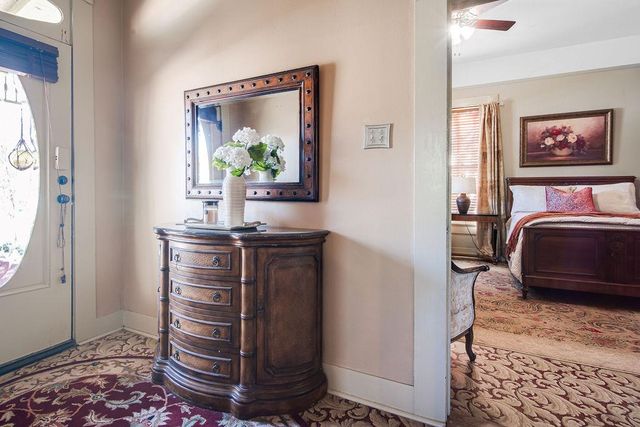 303 W Austin ST, Fredericksburg, TX 78624