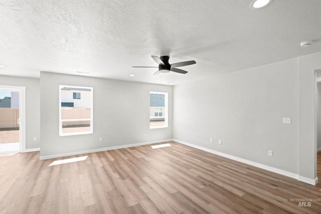 7362 W Newtown Dr, Eagle, ID 83616