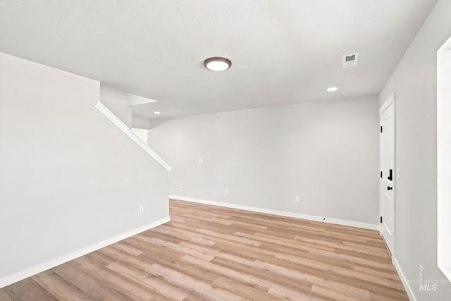 7362 W Newtown Dr, Eagle, ID 83616