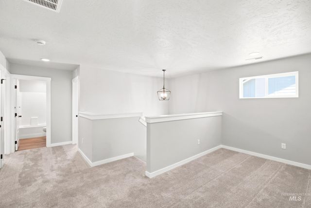 7362 W Newtown Dr, Eagle, ID 83616