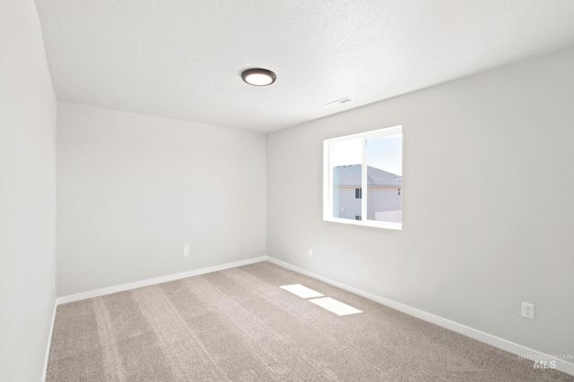 7362 W Newtown Dr, Eagle, ID 83616