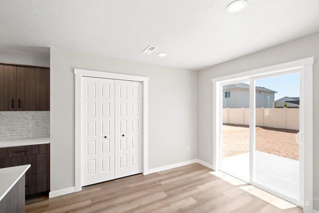 7362 W Newtown Dr, Eagle, ID 83616