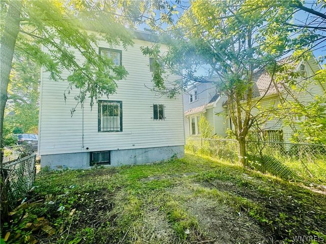 1507 17th Street, Niagara Falls, NY 14305