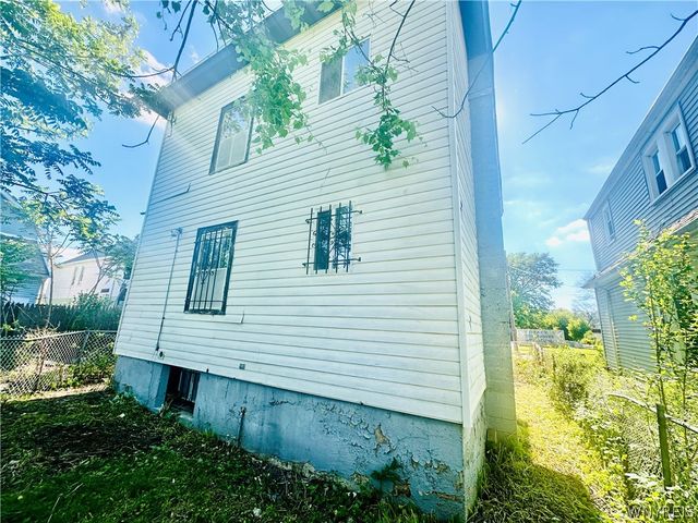 1507 17th Street, Niagara Falls, NY 14305