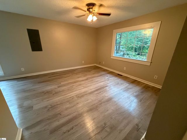 601 Humphrey Street, Spartanburg, SC 29301