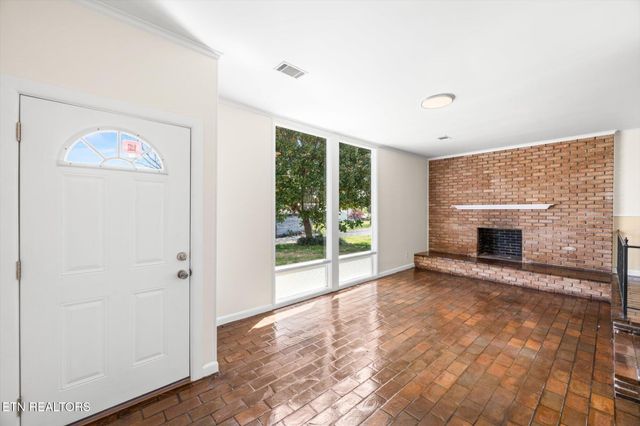 110 Harrison Street, Sweetwater, TN 37874