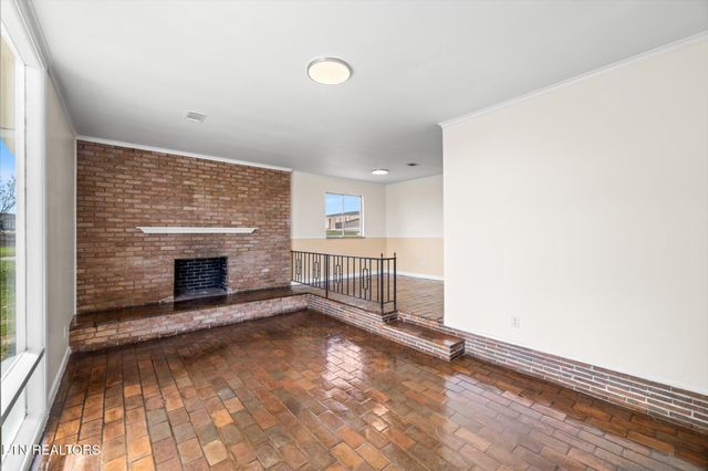110 Harrison Street, Sweetwater, TN 37874