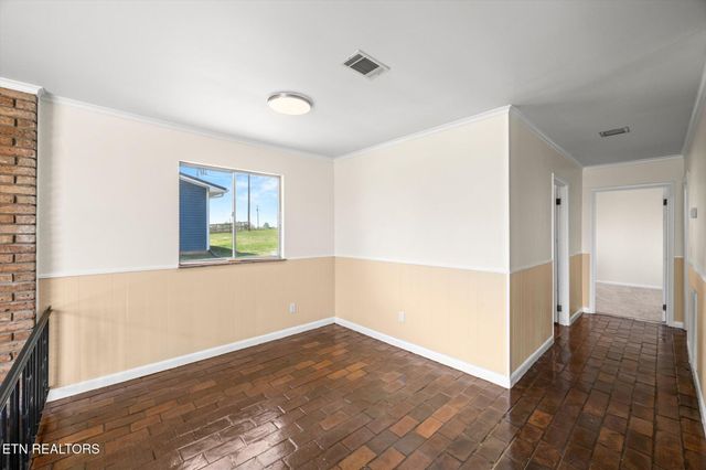 110 Harrison Street, Sweetwater, TN 37874