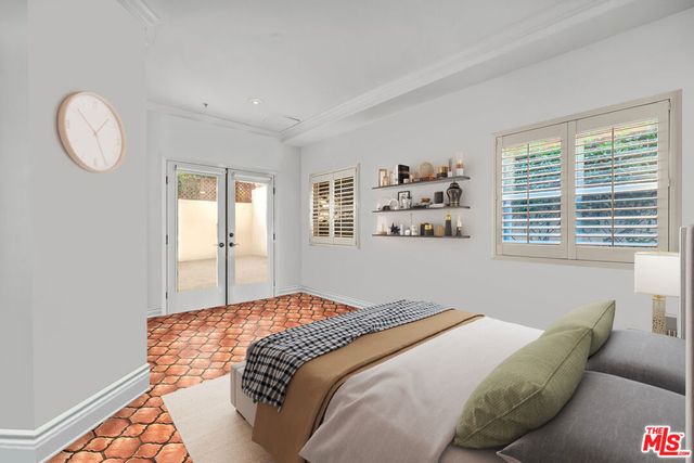 934 Hilldale Avenue, West Hollywood, CA 90069