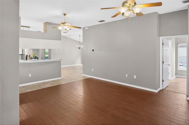 19305 SEA MIST LANE, Lutz, FL 33558