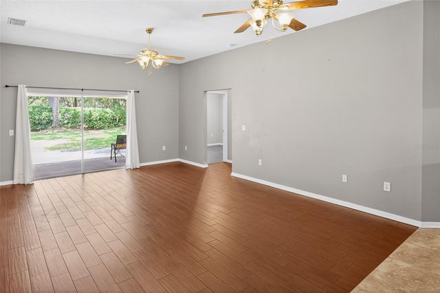 19305 SEA MIST LANE, Lutz, FL 33558