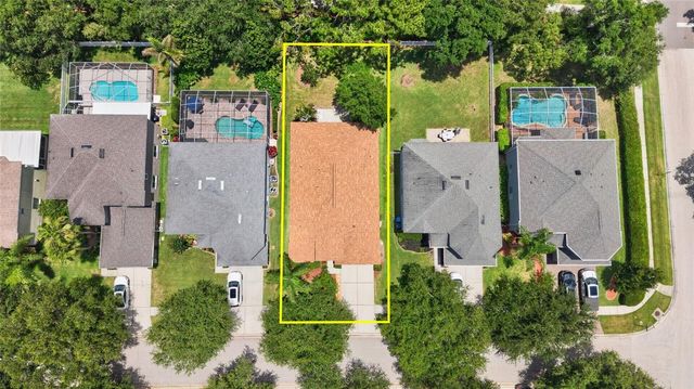 19305 SEA MIST LANE, Lutz, FL 33558