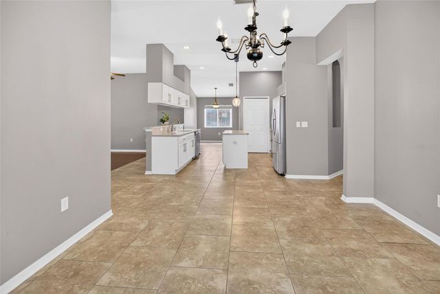 19305 SEA MIST LANE, Lutz, FL 33558
