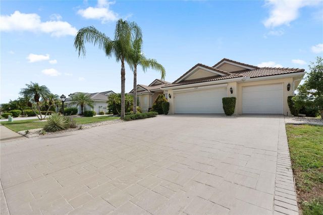 2122 PLATINUM DRIVE, Sun City Center, FL 33573