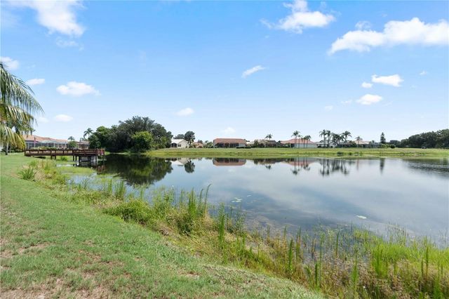 2122 PLATINUM DRIVE, Sun City Center, FL 33573