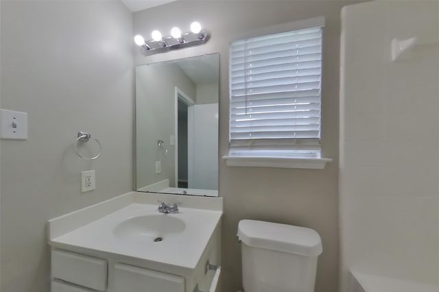 16507 Lazy Ridge Road, Houston, TX 77053