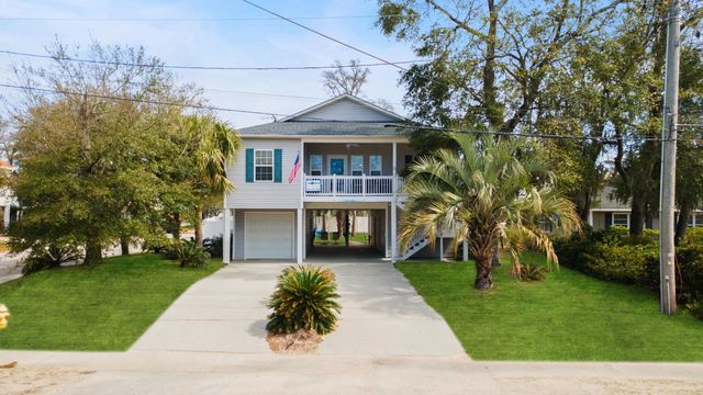 528 6th Ave. S, North Myrtle Beach, SC 29582