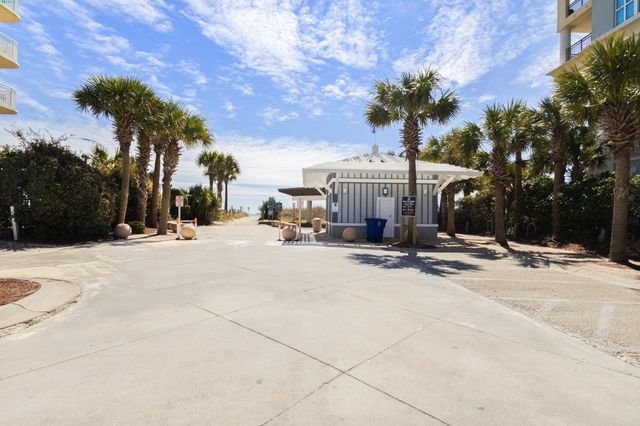 528 6th Ave. S, North Myrtle Beach, SC 29582