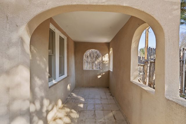625 Don Felix Street A, Santa Fe, NM 87501