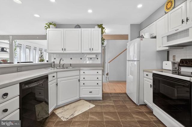 13436 CELTIC LN, Manassas, VA 20112