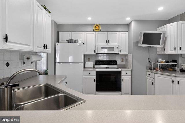 13436 CELTIC LN, Manassas, VA 20112