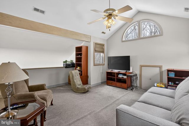 13436 CELTIC LN, Manassas, VA 20112