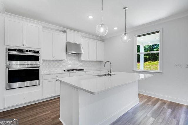 3372 Burkston Place, Buford, GA 30519