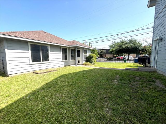 5413 Roosevelt Ave A, Austin, TX 78756