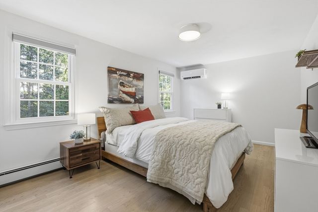 2 Harley Ln, Foxboro, MA 02035
