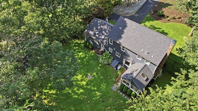 2 Harley Ln, Foxboro, MA 02035