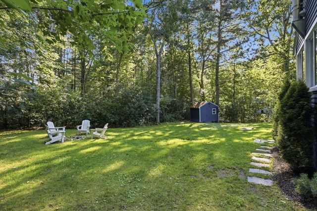 2 Harley Ln, Foxboro, MA 02035