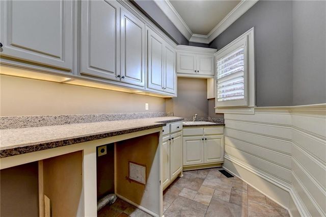 8130 FORMBY Court, Duluth, GA 30097