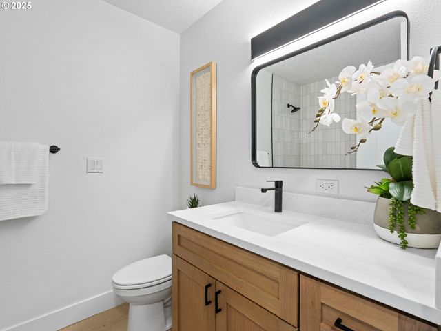 10701 Ne 59TH St, Vancouver, WA 98662