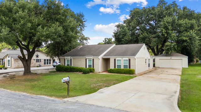 11215 Birchwood Drive, Humble, TX 77338