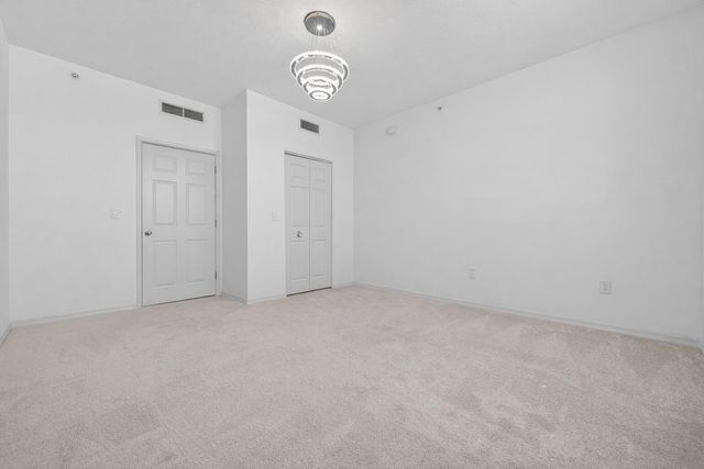 806 E Windward Way 403, Lantana, FL 33462