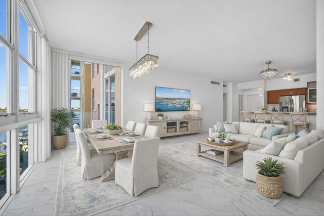 806 E Windward Way 403, Lantana, FL 33462