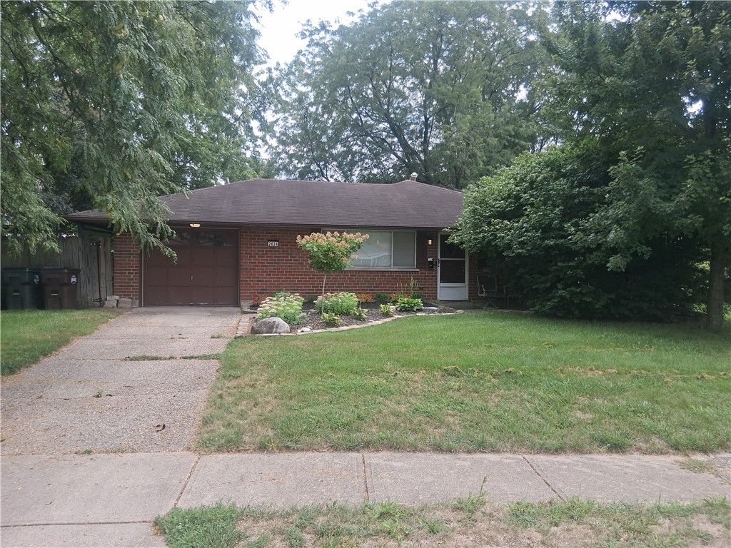 2624 Latonia Avenue, Dayton, OH 45439