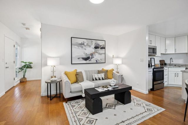 255 S Rengstorff Avenue 161, Mountain View, CA 94040