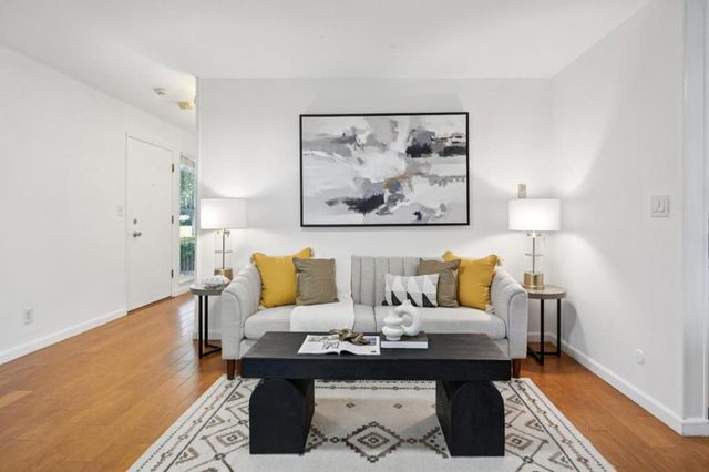 255 S Rengstorff Avenue 161, Mountain View, CA 94040