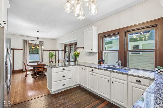 4220 Sunset Avenue, Indianapolis, IN 46208