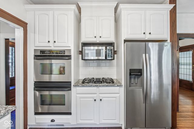 4220 Sunset Avenue, Indianapolis, IN 46208