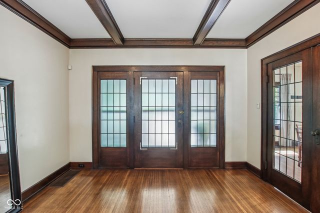 4220 Sunset Avenue, Indianapolis, IN 46208