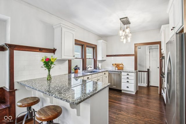 4220 Sunset Avenue, Indianapolis, IN 46208