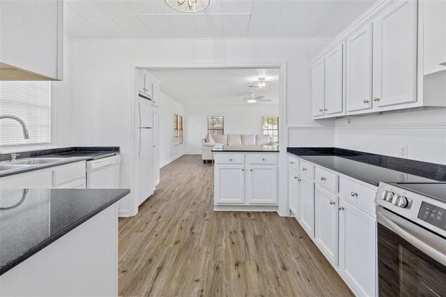 1315 8th Street, Lake Charles, LA 70601