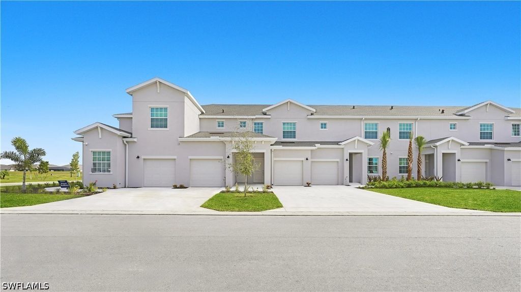 20570 Hazelnut CT S 1721, Lehigh Acres, FL 33936