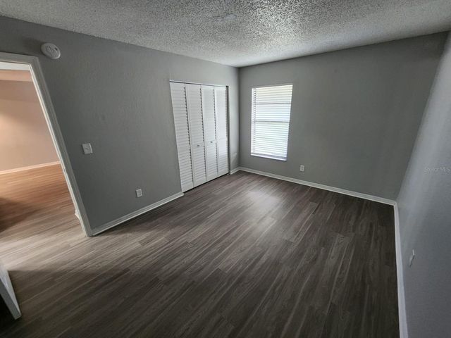 9530 LYNN LANE B, Seminole, FL 33777