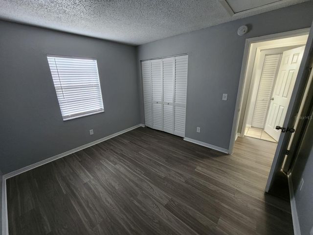 9530 LYNN LANE B, Seminole, FL 33777